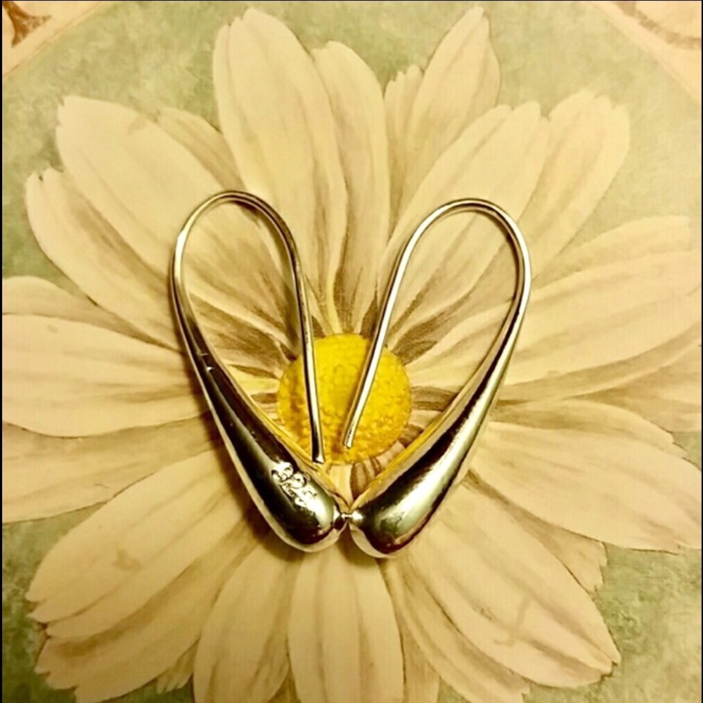 Back in stock!! 925 Sterling silver tear drops